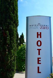 Hotel Garni Max Zwo - Dingolfing - 2