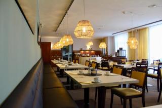 Hotel Garni Max Zwo - Dingolfing - 3