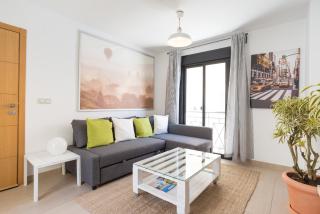 MA1B-Apt Next To City Center, 2 Chillout Areas-Palms - 1