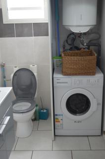 Studio tout confort avec son jacuzzi - 1