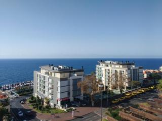 Two Bedroom Apartment with Balcony and Gorgeous view over the Atlantic - Funchal - 1