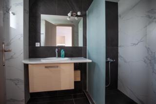 Gold Apartments - 7