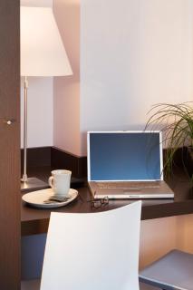 Hôtel Diana Dauphine - Strasbourg - 7