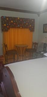 Spanish Dream Hotel - Kingston - 1