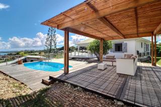 Villa Thomana, piscine, vue mer et plage à 100 m ! - Le Moule - 0