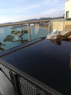 Panoramic sea views, sleeps 4, Torquay - 8