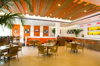 Lemon Tree Hotel, East Delhi Mall, Kaushambi - Ghaziabad - 6