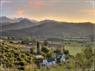 Berluda Farmhouse and Cottages - 0