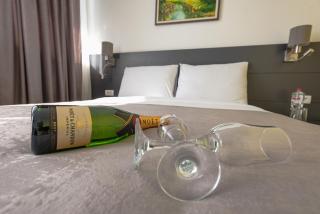 Hotel Stobex Loznica - Loznica - 1
