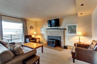 Rockaway Retreat - Port Blakely - 1