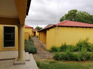 Kanyane Lodge - 3