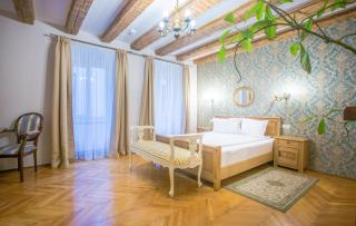 Safrano Palace - Braşov - 1