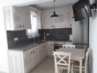 Naxian Spirit Suites & Apartments - Agia Anna - 7