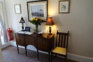 Chilterns Guest House - 6