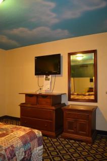 Economy Inn New Orleans - New Orleans - 4