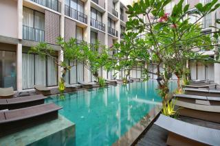 Hotel Terrace at Kuta - Legian - 8