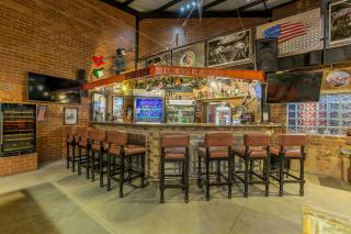 Sunrock Guesthouse - 1