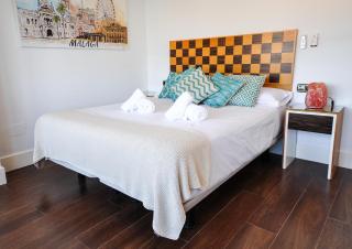 Malagueta Beach by Málaga Planners - 7