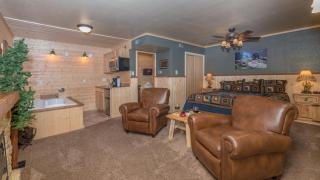 Upper Canyon Inn & Cabins - Ruidoso - 7