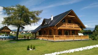 Rekreačný zrubový dom - 0