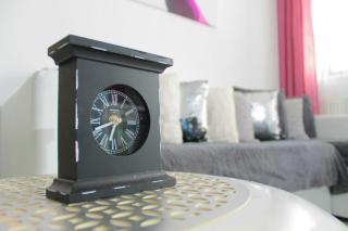 White Luxury Apartment - Sibiu - 3