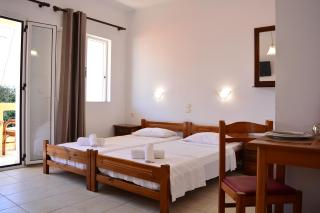 Raph's Studios-Apts By The Sea - Agia Marina Nea Kydonias - 0