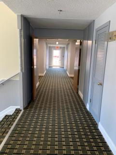 Days Inn by Wyndham Thomson - 7