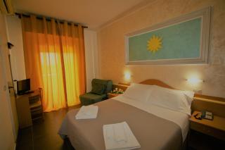 Hotel De Amicis - Riccione - 1