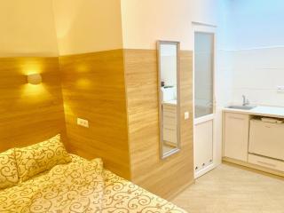Mini- Smart апартаменти в центральній частині Львова - Lviv - 6