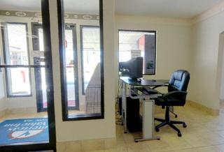 Americas Best Value Inn & Suites Macon - Macon - 5