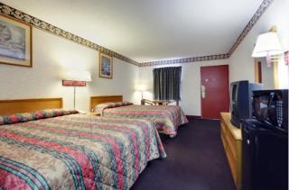 Americas Best Value Inn & Suites Macon at Eisenhower Pkwy - 3