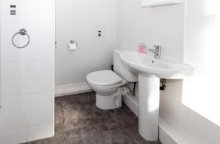 The Wheatsheaf Inn - Carperby - 3