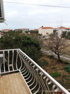 Apartments with parking space Banjol, Rab - 16334 - 3