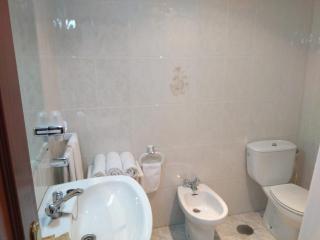 Hostal Mourelos - O Grove - 5
