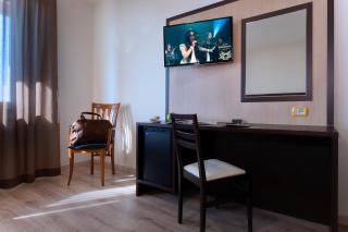 CDH Hotel Modena - Módena - 1