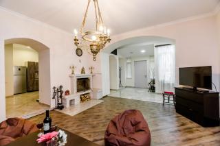 Comfortable House on Marjanishvili - Tbilisi - 0