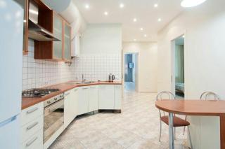 Best Apartments on Deribasovskoy - Odesa - 8