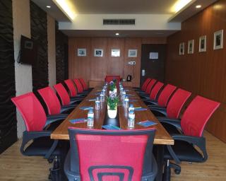 Days Hotel Dhaka - 5