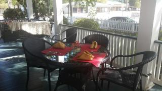The Carriage House - Jefferson - 8