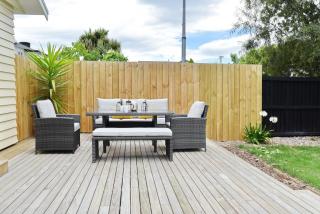 Weston Villa - Spacious & family Friendly - Bookahome - Christchurch - 2