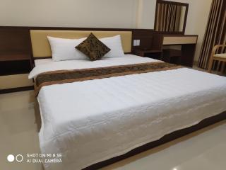 Ngọc Anh Hotel - Ha Long - 2