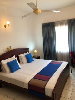 3 Room 10th Floor City View Apartment - Colombo - 2