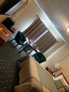 Townhouse Inn & Suites - Klamath Falls - 6