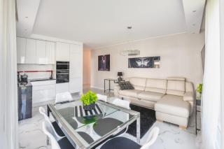 Luxury Long Island Suite - Danzig - 8
