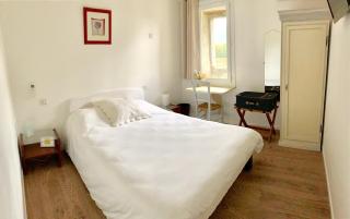 Logis Hotel Restaurant L' Auberge Cigaloise - Saint-Hippolyte-du-Fort - 6