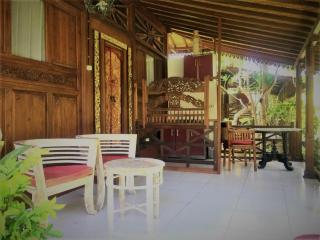 Gazebo Beach Hotel - Sanur - 3