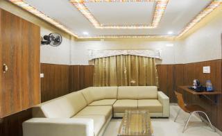 Hotel Dvaraka Inn - 4