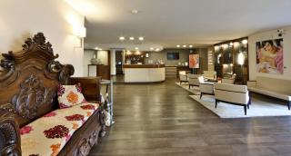 Regal Residence - 4