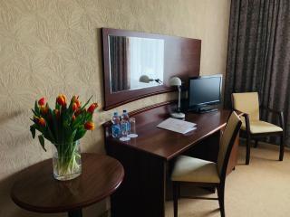 Hotel Rozdroże Nieborów - Nieborów - 3