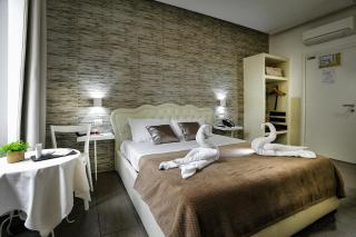Domus Castroni Pompeo Magno - Rom - 6